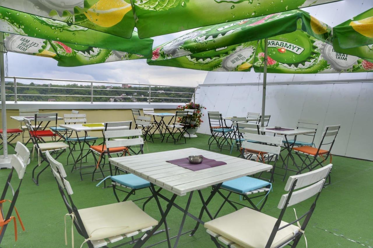 Hotel Afrodita -Vălenii de Munte Kültér fotó